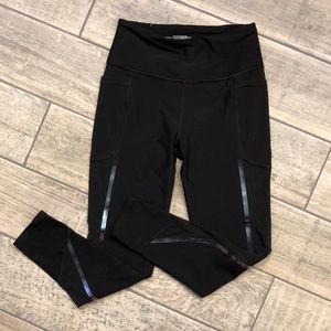 Victoria’s Secret women’s Total Knockout 7/8 tight